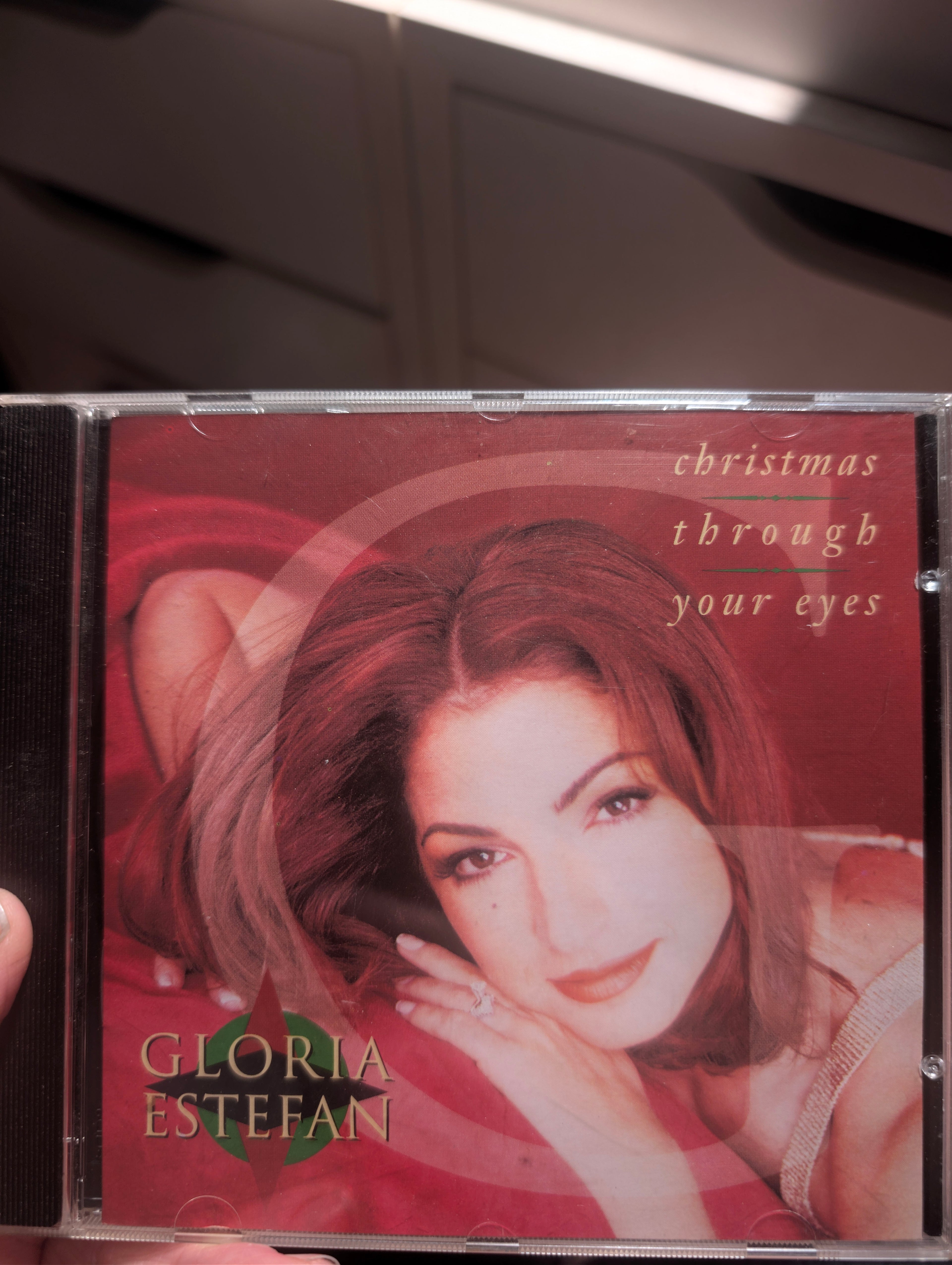 Gloria Estefan Christmas Through Your Eyes