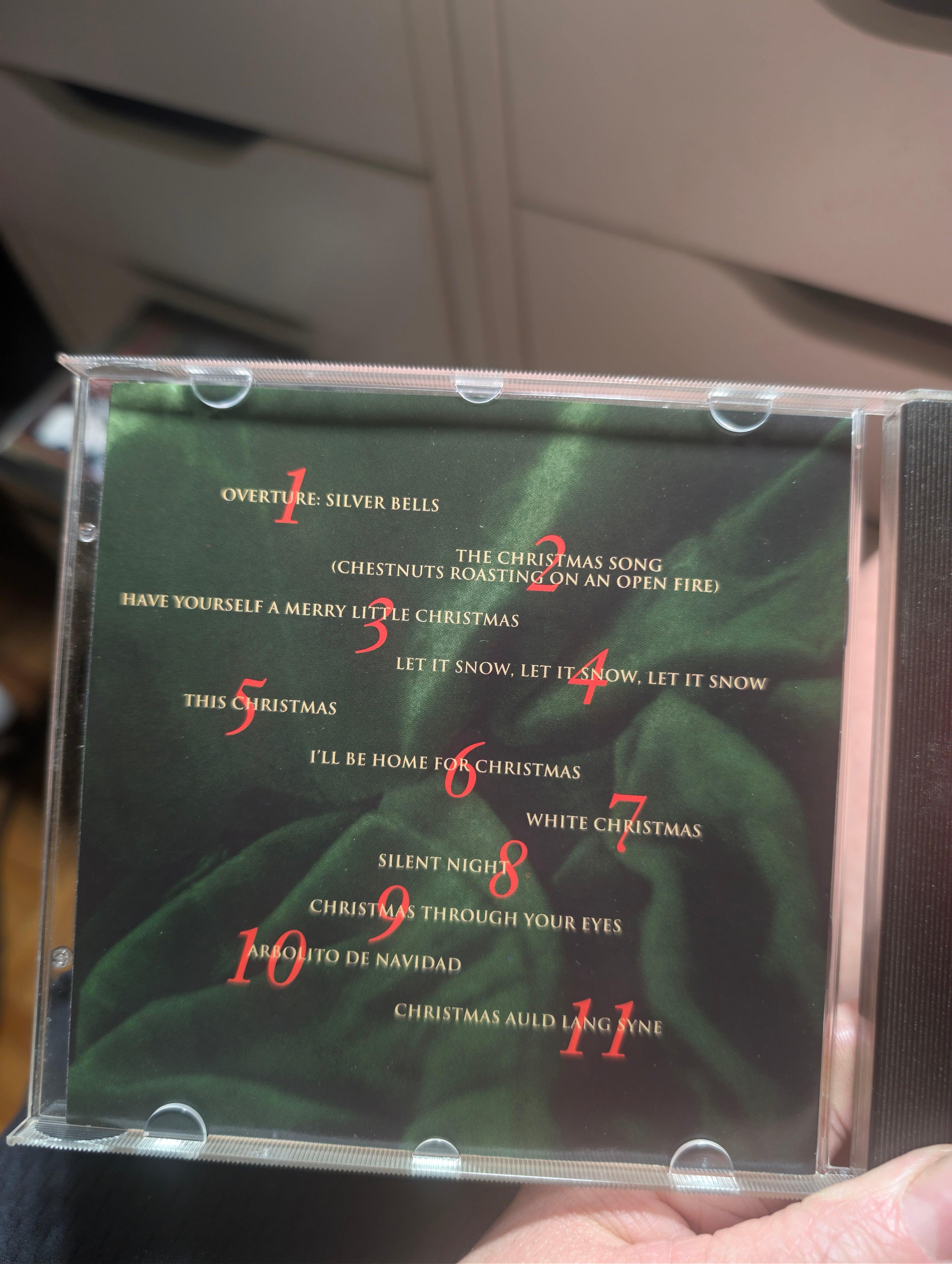 Gloria Estefan Christmas Through Your Eyes